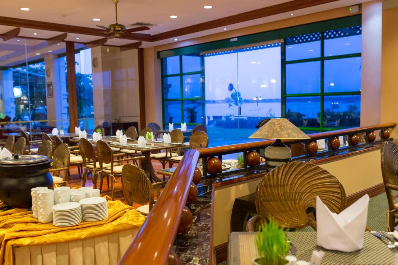 Himawari Hotel Apartments Phnom Penh Ngoại thất bức ảnh